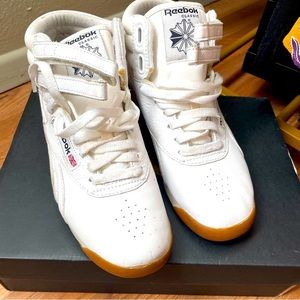 Reebok Women's Freestyle Hi High Top Sneaker Size 7.5